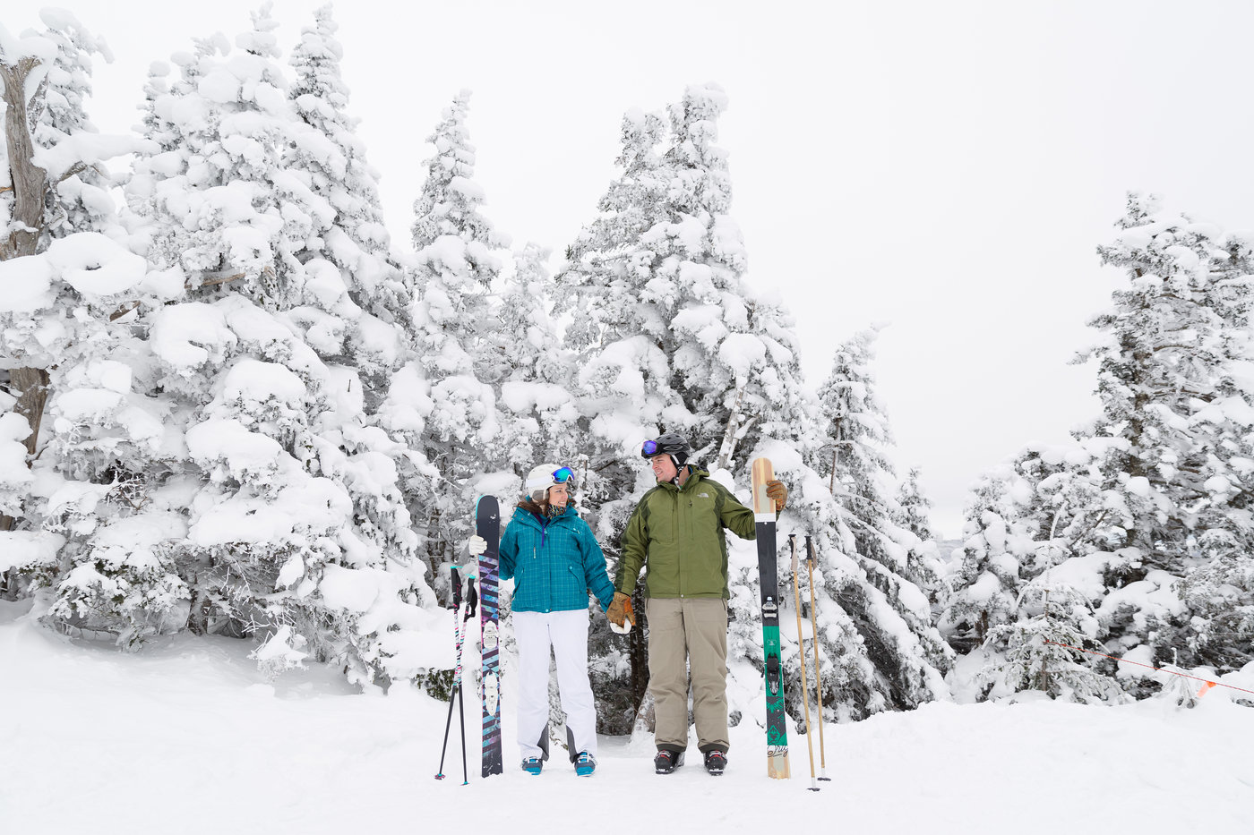 skiing engagement photos