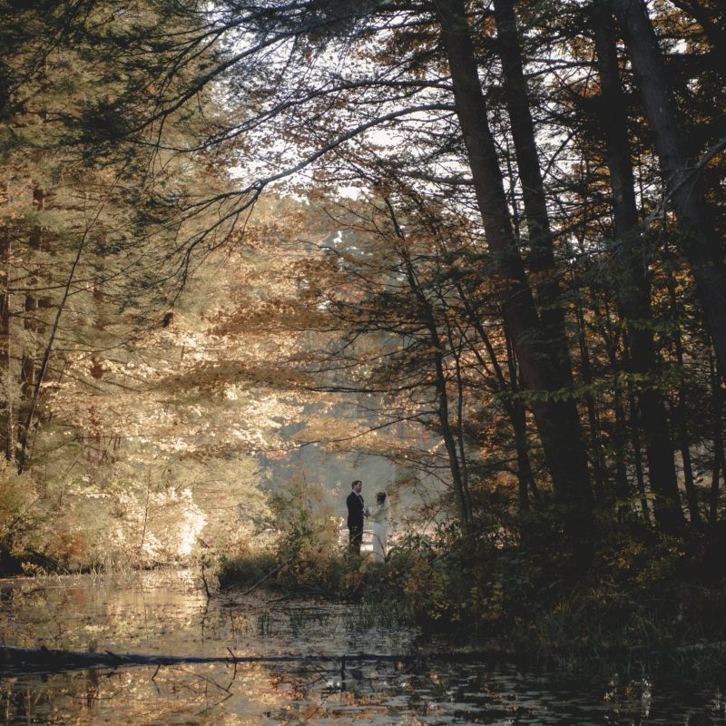 A all Vermont wedding captured by Rowan Oak Studios